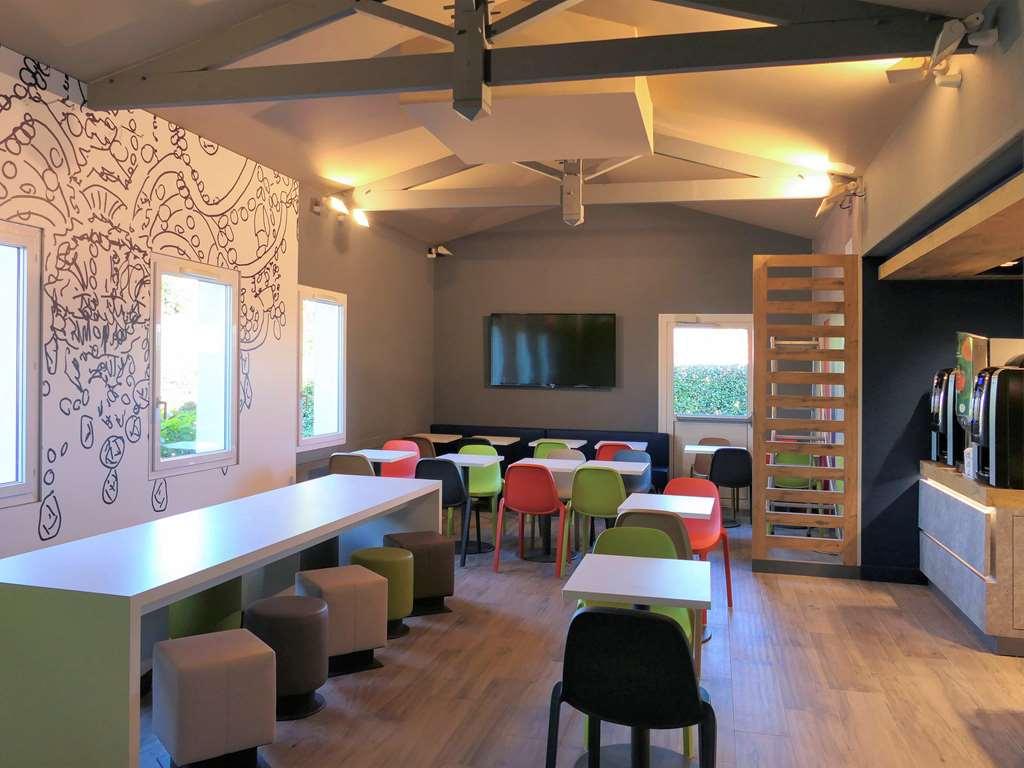 Ibis Budget Perigueux Boulazac المطعم الصورة